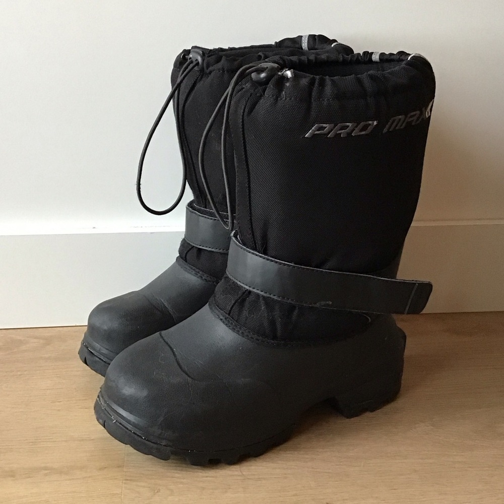 Pro Max Black Winter Boots